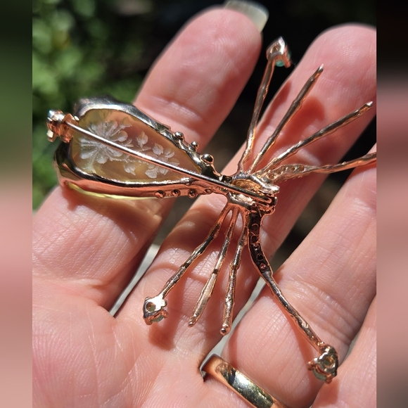 Lemon Quartz floral cut 37karat emerald sapphire & Topaz sterling & rosegold pin - Picture 8 of 9